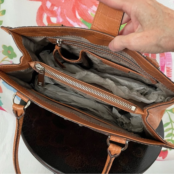 Michael Kors Peninsula II Satchel - Picture 9 of 16